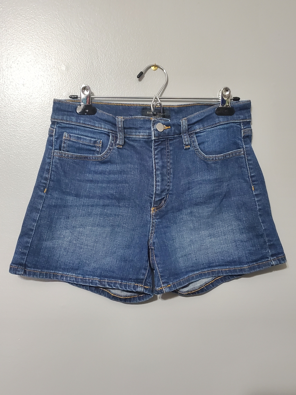 Banana Republic Blue Denim Jean Shorts Women's Size 6 - Picture 1 of 3